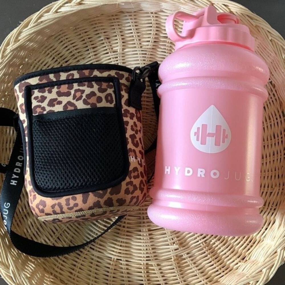 HYDROJUG Pink Half Gallon‎ 73oz Water Bottle With Animal Print Sleeve And Strap - Picture 8 of 10